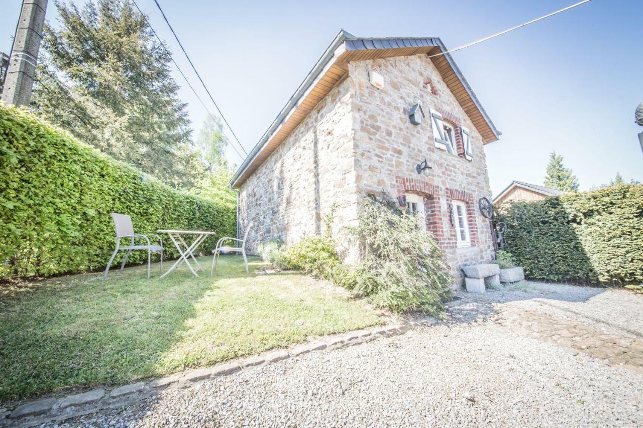 Le Fournil Villa Manhay Exteriör bild
